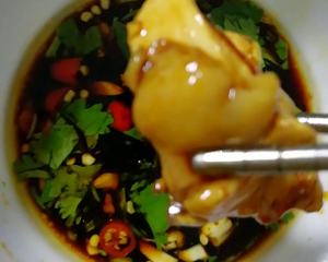 The practice measure of chaffy dish of Guangdong chicken Bao 14