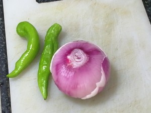 Exceed go with rice - the practice measure of silk of beef of onion green pepper 1