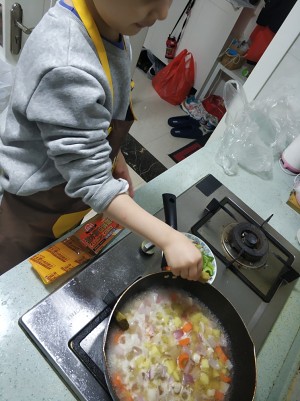 子供用料理本-太った鶏肉の