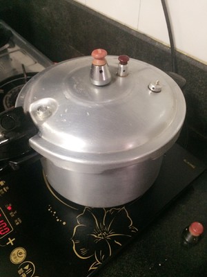 練習対策 エビダブルオリーブの豚のピンクの腸のスープ5 