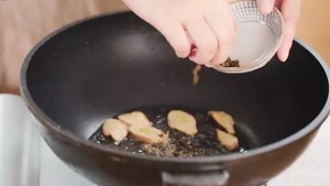 Water boils beef: " Chinese meal hall " dish of Zhang Liang expert (video cookbook) practice measure 7