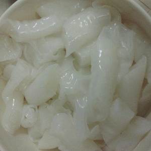 The practice move that secret makes noodles or vermicelli made from bean or sweet potato starch of sauce pig bowel 1