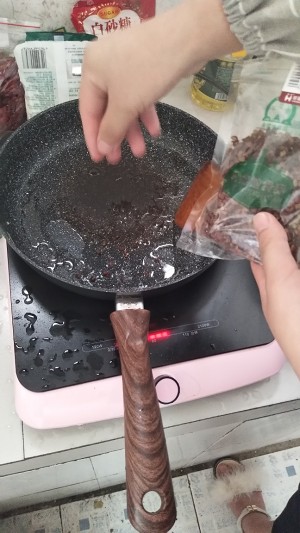 ニンジンが肉を千切りに揚げる練習方法