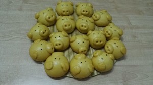 カボチャゴールドアクション18のお金の豚の蒸しパンの練習対策
