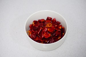 The practice measure of chicken of sweet hot dry pot 7