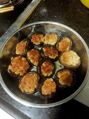 次の食事の練習尺度 デリシャスな肉のワイン〜シャングーキノコは食べるのが大好き6 