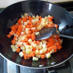 The practice measure of curry chicken meal 3