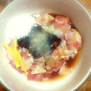 The practice measure of meal of young of Bao of Xianggu mushroom slippery chicken 3
