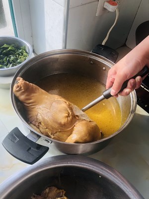 The practice measure of chaffy dish of chicken of abdomen of detailed edition pig 16