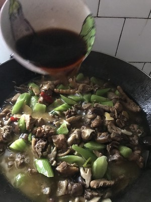 The practice measure of yellow stew chicken 10
