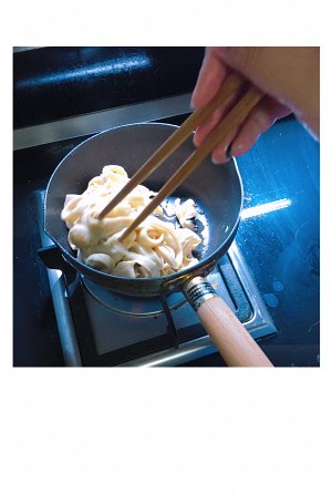 Simmer in water is hot hot hand rips gluten (secrete saliva Ing wildly) practice measure 5