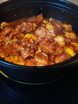 The practice measure of Bao of Chinese chestnut sweet chicken 8