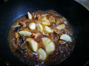 The practice measure of yellow stew chicken 8