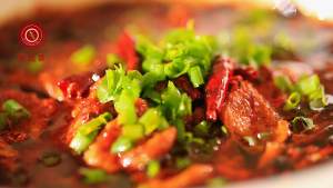 水はカツレツをゆでます。 チリの17 
