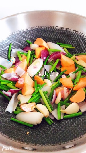 Domestic edition the practice measure of wing of chicken of 3 juice stew 1
