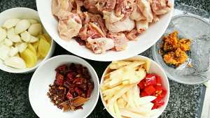 Farmhouse characteristic cooks food -- taro practice measure of chicken 1