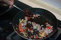 ご飯と一緒に行く神様---練習 スモーク豆腐6を炒めるためにママとよく戦う動き。</li> <li class = 