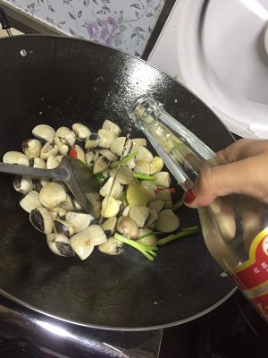 The practice measure of Bao of shrimp crab chicken 8