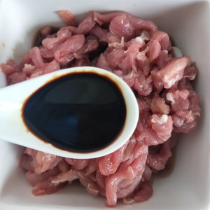 Traditional edition is sweet-and-sour juice fish sweet shredded meat, of adult child love most, I also like to eat, putting thick broad-bean sauce just is old flavour, will quickly try. practice measure 4