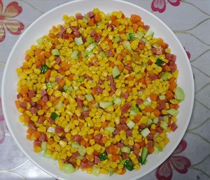 The practice measure of assorted corn bead 9