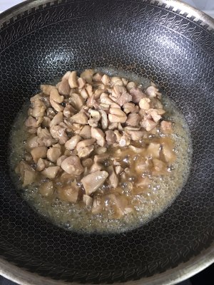 The practice measure of oily stew chicken 8
