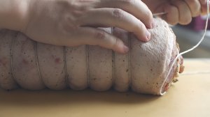 Italian crackling steaky pork / the practice measure of Porchetta of the meaning type pig that bake 5