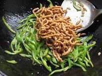 The practice measure that green pepper fries shredded meat 8