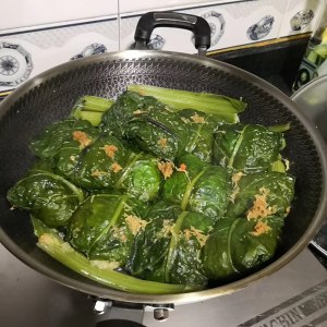The practice measure that dish of    of pig of & of the Hakkas cate includes 7