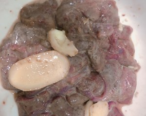 Explode the practice measure that fries pork liver 1