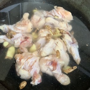Saliva chicken (edition of gallinaceous wing root) practice measure 3