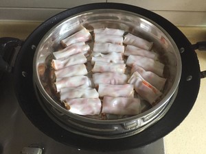 金色の滞在の肉の細かくて柔らかい豚の腸のピンクの蒸発対策 議事録7 