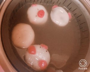 The practice measure of stuffed dumplings masse of glutinous rice flour served in soup of pig of round round round round bud 10