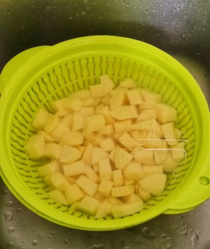 The practice measure of chicken of potato of Bao of dawdler report meal 1