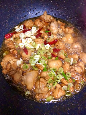 Quan Yuzhou is the simplest most the rice of yellow stew chicken of go with rice is delicious the practice measure that arrives to have 3 bowls of rice repeatedly 7