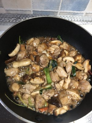 Quick worker dish - the practice measure of Xianggu mushroom slippery chicken 6