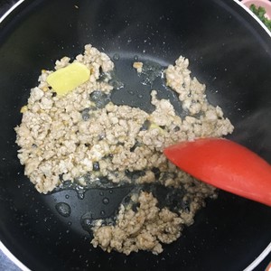 The practice measure that lid of aubergine of foam of flesh of little fat edition irrigates a meal 2