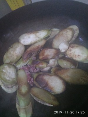 Eggplant of Islamic sauce stew is placed (front page of southeast of dark blue city) practice measure 5