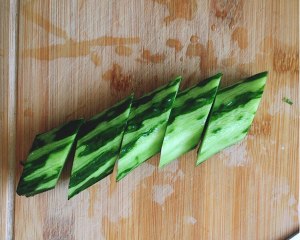 The practice measure that agaric dried bean milk cream in tight rolls fries cucumber 3