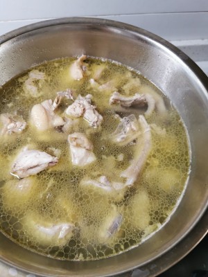 The practice measure that chicken brings east 3