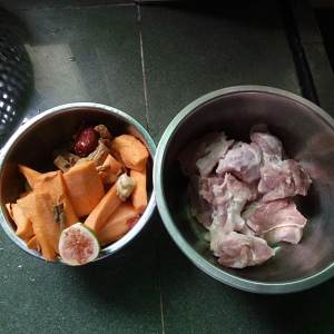 Extensive pattern beautiful soup - the practice measure of fig pig tendinous broth 1