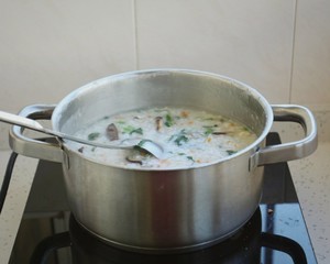 [small breast of sun cereal chicken] the practice measure of congee of Xianggu mushroom of shelled fresh shrimps of digestible chicken Chengdu 12