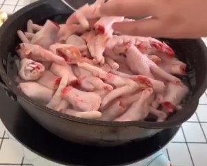 100の甘い果物1の鶏肉の爪の実践的尺度