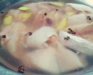 The practice measure of chicken of evaporate of dawdler chop any of several hot spice plants 1