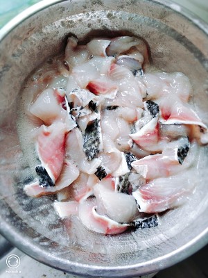本物の漬け白菜（スライス） 魚肉の柔らかさは柔らかい滑りです）練習対策10 