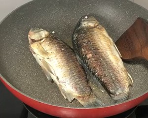 豚の骨のフナの魚のスープ犬の肝臓料理の豚の横の男のスープ（ 晴天下の火の解毒のスープの水）対策6 