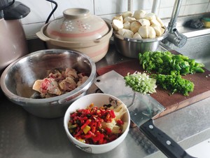 Taro of braise in soy sauce practice measure of chicken 2