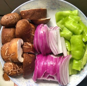  甘いホットチキンのバオ3 
