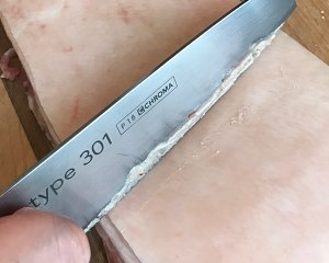 「割れたカルボナード（焼く豚の腹部の肉）クリスピーポークベリー3の練習対策」
