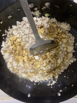 The practice measure of gallinaceous dig bean curd 7