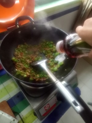 The practice measure that gallinaceous bowel fries chili 7